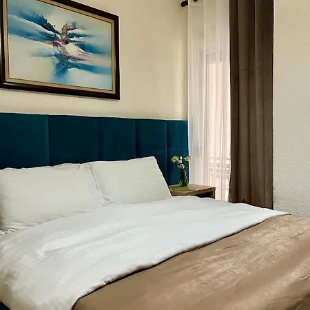 Ibiza 3* Golem (Tirana)