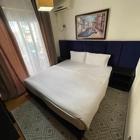 ホテル Ibiza 3*